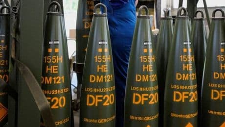 Sorpasso storico: l’Europa produce più armi degli Usa per l’Ucraina