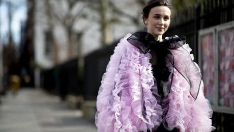 Así es el ‘balletcore’, la tendencia que arrasa entre las 'it girls' y cómo llevarla con piezas de Zara