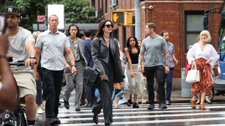 Los primeros looks de Anne Hathaway  en el rodaje de 'El diablo viste de Prada 2'