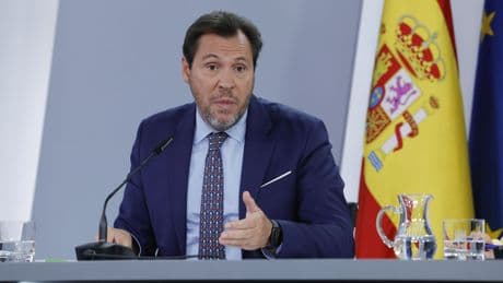 Gobierno y Generalidad montan otra empresa pública para traspasar a Cataluña los trenes de cercanías