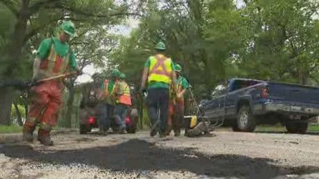 Winnipeg’s new pothole fix focuses on residential neighbourhoods