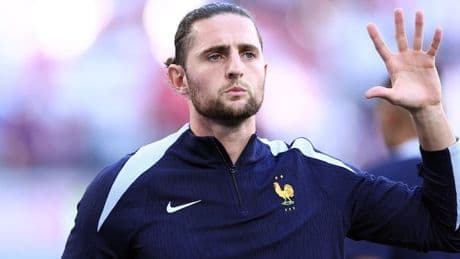<p>Rabiot-Marsiglia, la furia di mamma Veronique: &quot;Longoria e Benatia bugiardi, le cose stanno cos&igrave;&quot;</p>