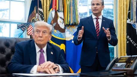 Trump advierte a Venezuela que &quot;van a meterse en problemas&quot; si ponen en peligro a militares de EEUU