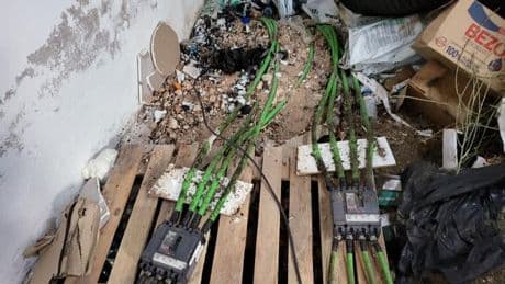 Guerra contra el fraude eléctrico: Naturgy frena 42.000 enganches ilegales para tapar un agujero milmillonario
