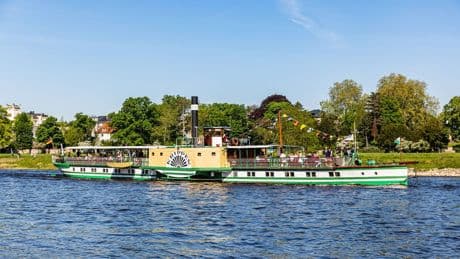 Dresden feiert Carolabrücken-Abriss mit Dankesfahrt der Weißen Flotte