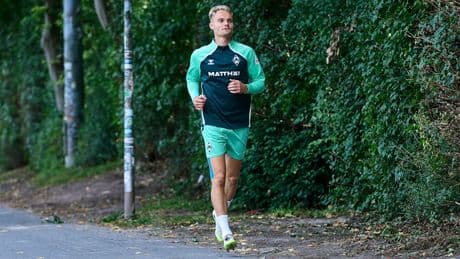 Hüft-OP! - Werder-Pieper fällt wochenlang aus