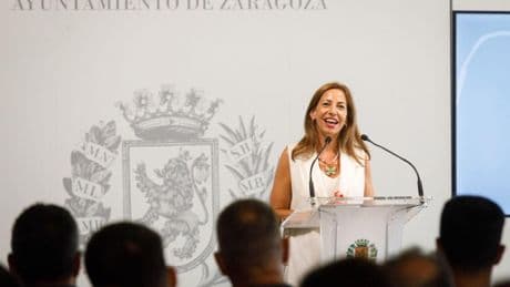 La alcaldesa de Zaragoza acusa a Montero de burlarse de los ayuntamientos: “No nos van a pagar 4.000 millones”