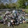 Der Müll würde 1000 Badewannen füllen: Berliner Stadtreinigung sammelt nach dem 1. Mai den Abfall ein