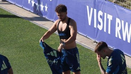 Keidi Bare vuelve al grupo, pero no jugará contra el Castellón