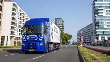 « Ce n’est pas grave de vendre moins de camions » : la conversion de Renault Trucks à l’écologie