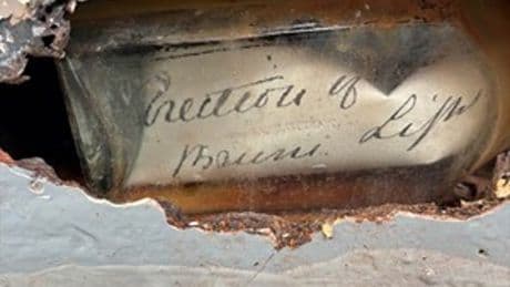 122-year-old message in bottle found hidden in wall of Tasmanian lighthouse