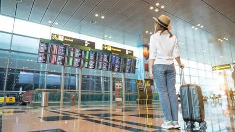 Pilot's wife follows one 'rule' whenever she travels to make airports 'easier'