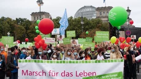 Marsch für das Leben: Abtreibungsgegner und Feministinnen demonstrieren in München