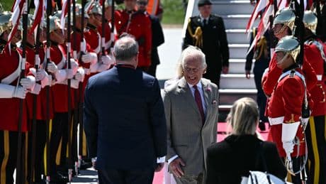 Canada welcomes King Charles against a backdrop of tensions with Trump