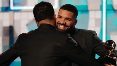 Un ami de Drake poignardé à la sortie d’un festival londonien