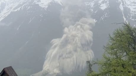 Blatten, el pueblo suizo sepultado por un glaciar: el momento del colapso