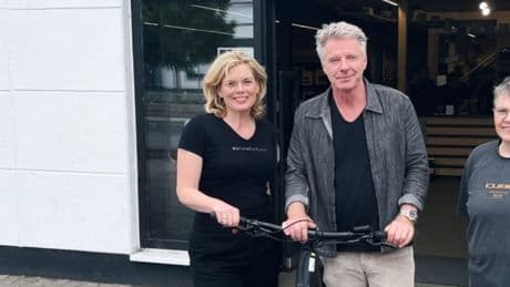 Jörg Pilawa und Julia Klöckner am Shoppen - Zwei Verliebte, ein Fahrrad!