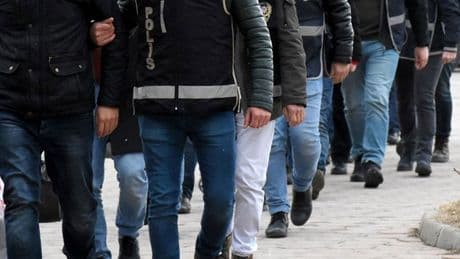 Van'da terör soruşturmaları kapsamında 14 şüpheli yakalandı