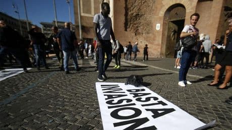 Cos’è il remigration summit e chi è il leader italiano
