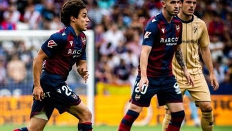 El Levante se proclama campeón de Segunda al vencer al Eibar
