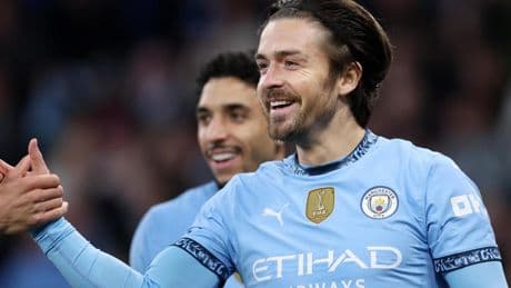 Grealish, en Nápoles: ¿sólo vacaciones?