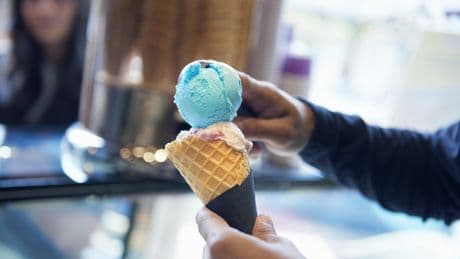 Eisdielen-Tricks: So erkennen Sie ein gutes Eis sofort