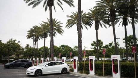 Republicans put California's EV mandate on the chopping block