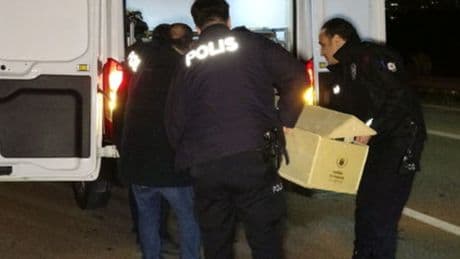 Kamyonete arkadan çarpan motosikletli öldü