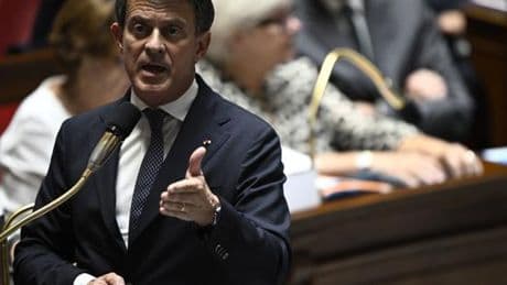 Outre-mer : le projet de loi de Manuel Valls contre la vie chère jugé trop timide