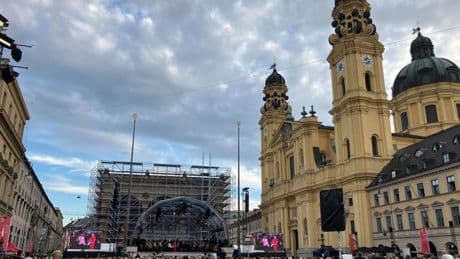 Open-Air-Event: 7.000 Menschen beim Jubiläum von "Klassik am Odeonsplatz"