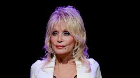 Dolly Parton reveals how to cope with loss in heartbreaking message to Kelly Clarkson