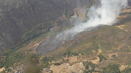 Elevan a nivel dos un incendio declarado en la localidad zamorana de Castromil por «amenaza seria a poblaciones»