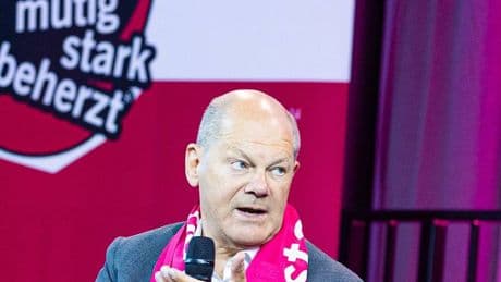 „Da fanden sie, der ist bekloppt“: Scholz berief sich bei Wehrdienstverweigerung auf Karl May