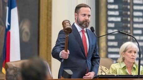 Trump, Abbott vs. Newsom: Mad dash to redo congressional maps in California, Texas
