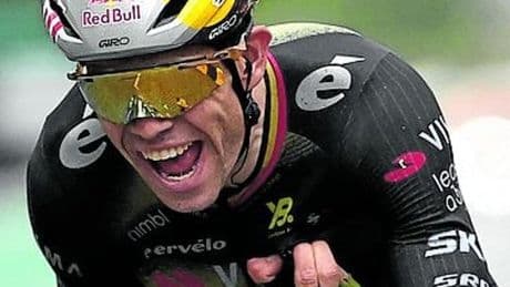 Van Aert le estropea el reto a Pogacar