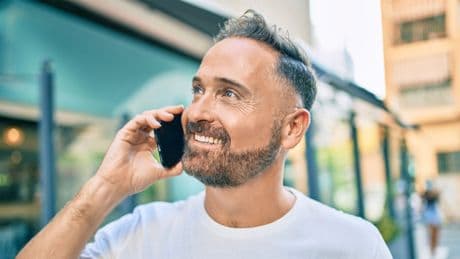 Handy-Jahrestarife: Die Jahrespakete von Vodafone, Telekom & Co. im Vergleich