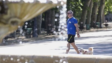 Adiós a los 10.000 pasos: la ciencia fijan una meta "más realista" de lo que debes pasear para cuidar tu salud
