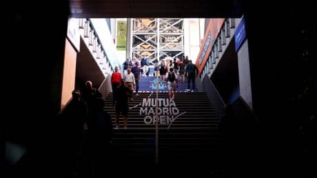 Tennis : les organisateurs du tournoi de Madrid annoncent la reprise des rencontres dès midi