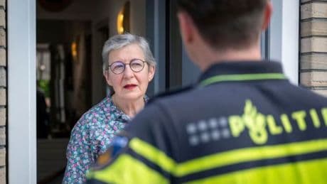 Drie nepagenten opgepakt die slachtoffers in hele land maakten