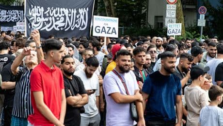 „Regierungen haben vor politischem Islam die Augen verschlossen, inklusive der CDU“