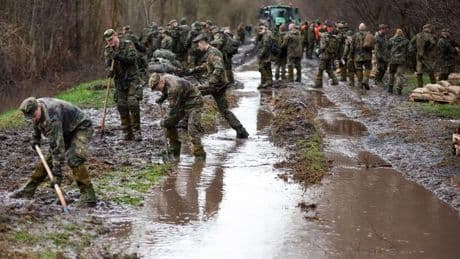 Bundeswehr: Sachsen-Anhalt will Veteranen mit Kranzniederlegung ehren