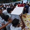 Verwechslung nach Absturz: Familien der Air-India-Opfer erhalten falsche Leichen