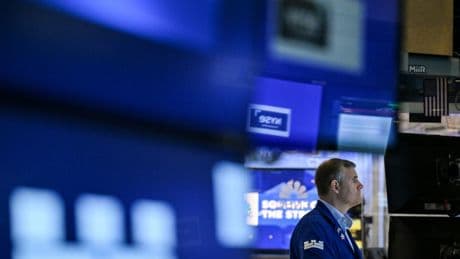 Wall Street termine en hausse, nouveau record du Nasdaq