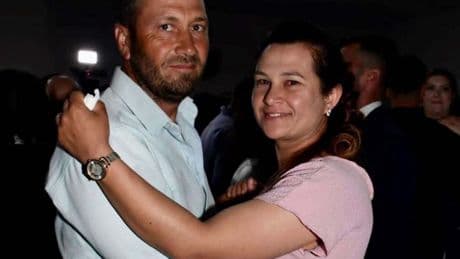 Serinlemek için girdiği gölette boğuldu