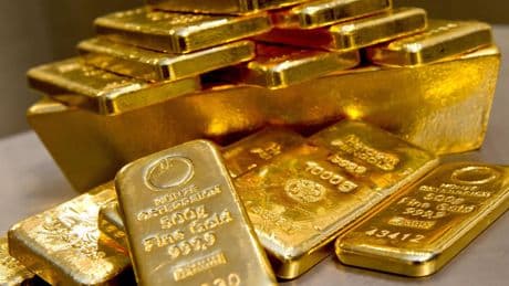 El oro conquista la cota de los 3.300 dólares por los nuevos episodios arancelarios