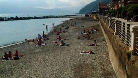 Spiagge libere, si cambia. A “Marina Chiavari” due tratti di arenile
