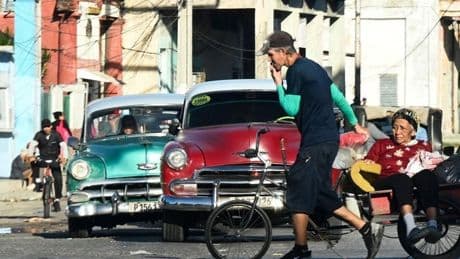 Trump eleva la presión sobre Cuba: prohíbe el turismo de estadounidenses en la isla y mantiene el embargo económico