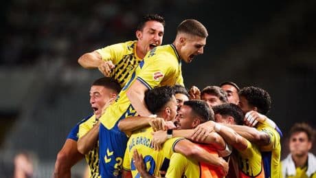 UD Las Palmas brilla en Córdoba: García celebra la entrega amarilla y la magia de Viera
