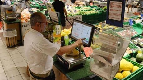 Coop Liguria assume donne con storie di maltrattamenti alle spalle, l’accordo