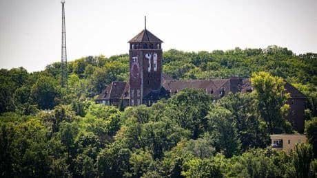 Forschung: Hasso Plattner will aus Potsdamer Landtagsruine Uni-Campus machen